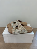 Ovyé - Sandalo ciabatta in pelle con perline col.Beige - Mod WINSOME