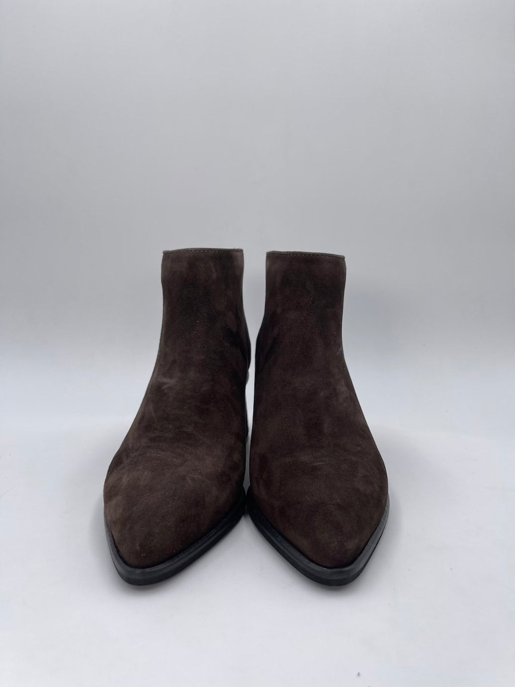 Ovyé - Tronchetto camoscio testa di moro con zip retro